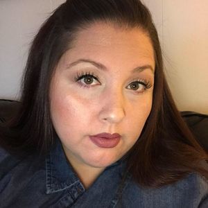 Meet your Posher, Bernadette